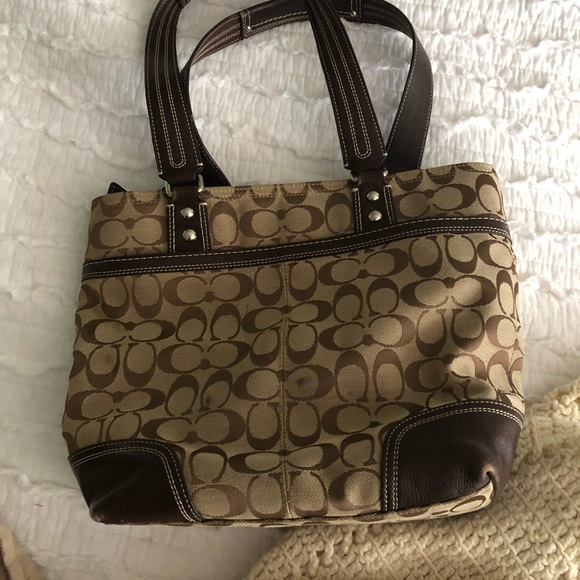 Coach Handbag - Picture 2 of 5